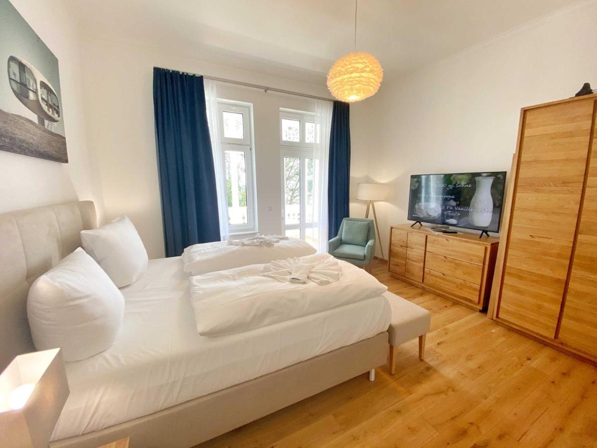 זאסניץ Villa Jenny - Ferienappartement 1 Mit Meerblick מראה חיצוני תמונה